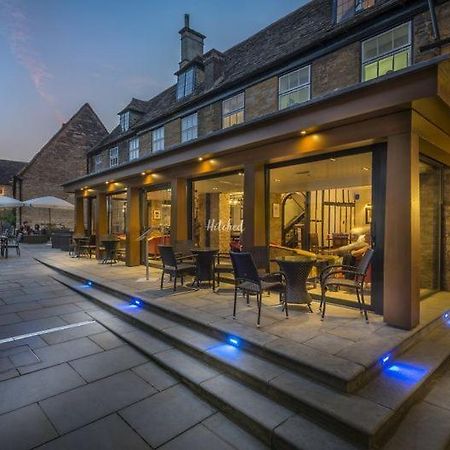 The Talbot Hotel, Oundle , Near Peterborough Esterno foto