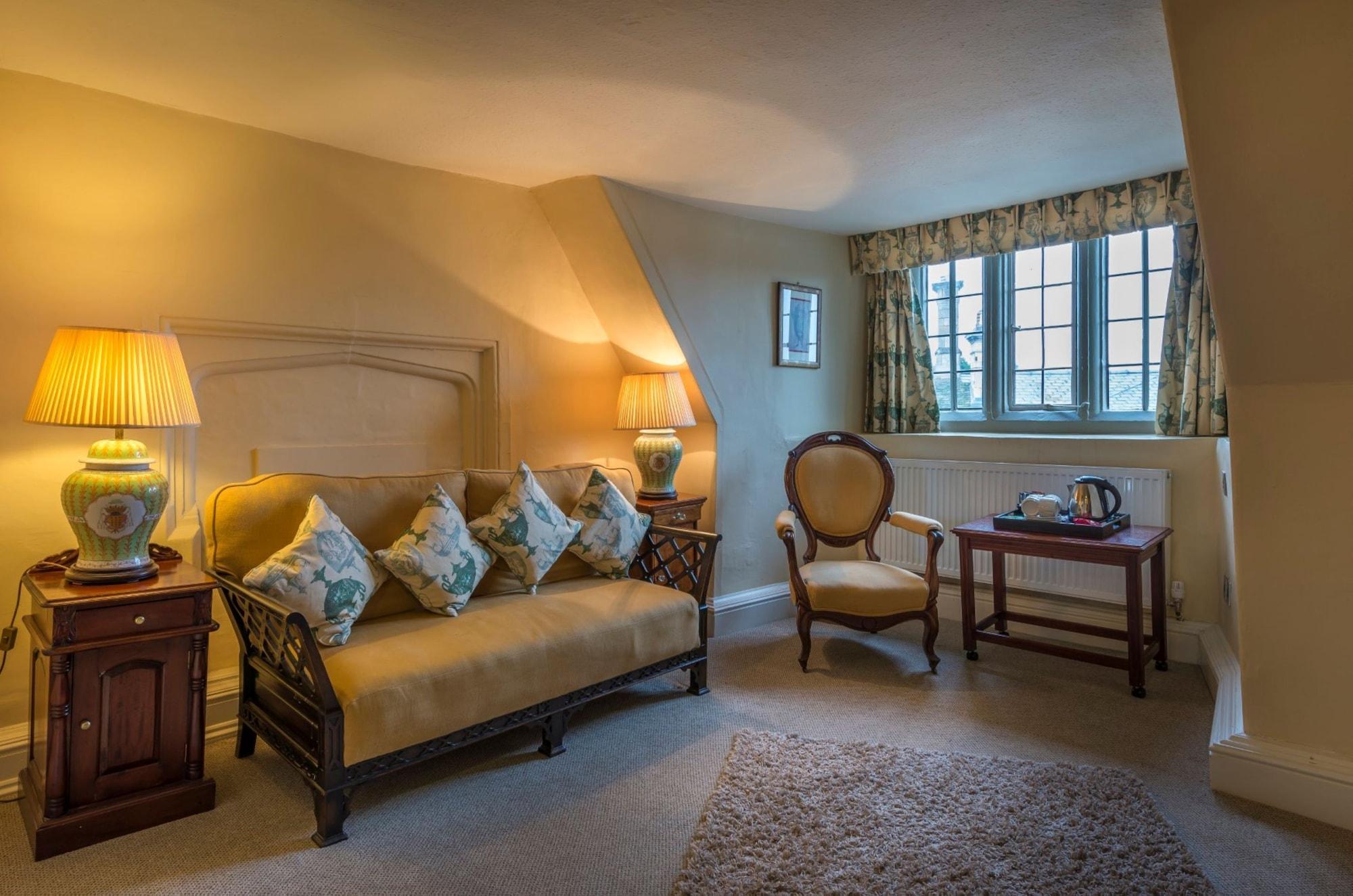 The Talbot Hotel, Oundle , Near Peterborough Esterno foto